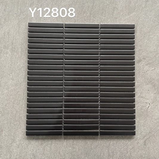 y12808