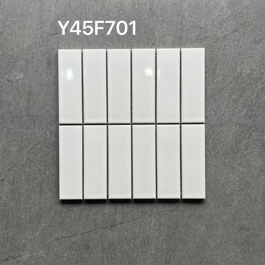 y45f701